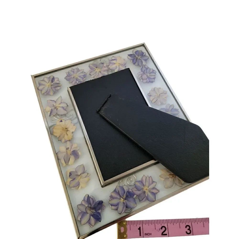 Metal & Glass Picture Frame - Picture 5 of 6